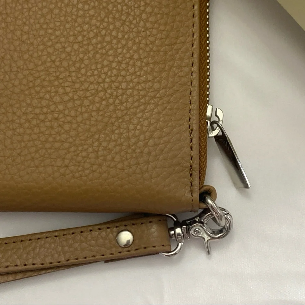 Estalon Womens Zip around Leather RFID Protection Wristlet Wallet Camel